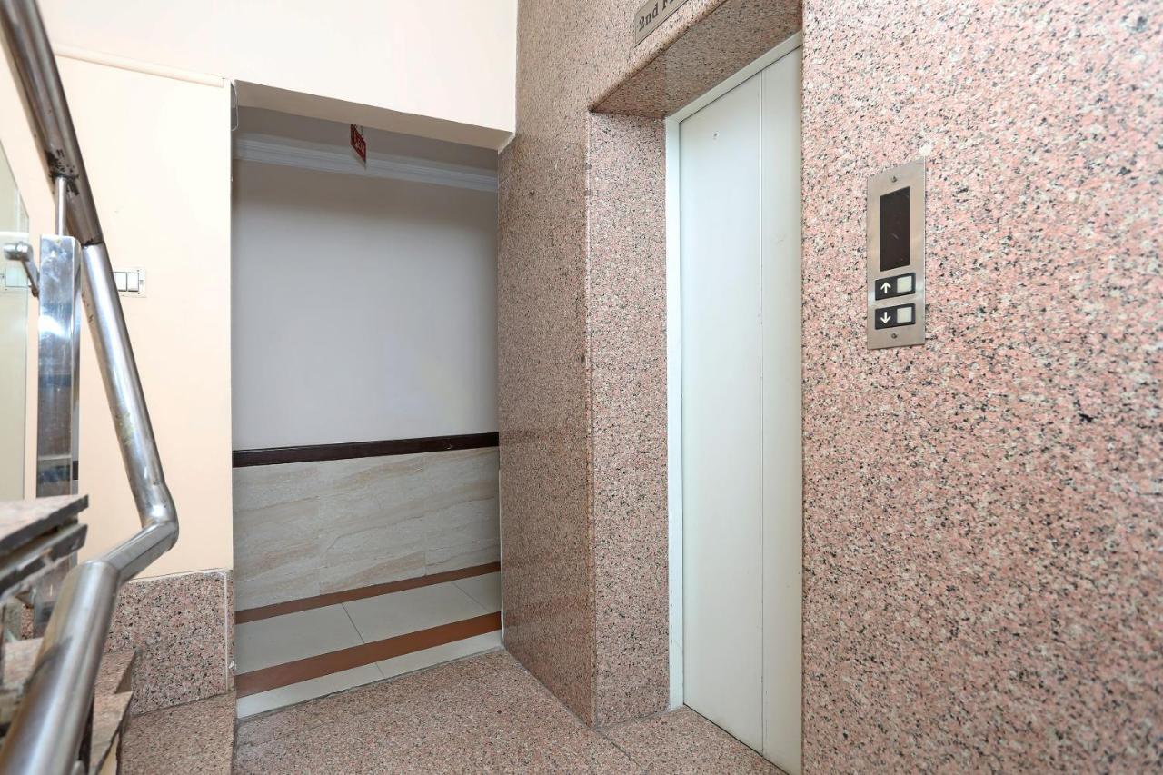 Capital O 5331 Zara Grand New Delhi Exterior photo